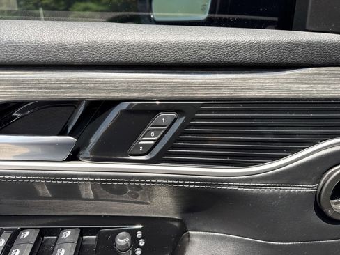 Used 2022 Jeep Wagoneer Series II w/ Premium Group I RWD image 13