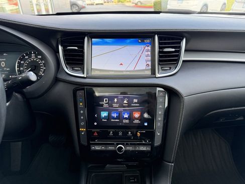 Used 2019 INFINITI QX50 Essential w/ Proactive Package image 21