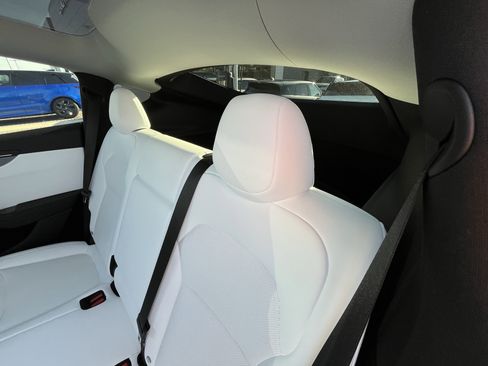 Used 2026 Tesla Model Y AWD image 23