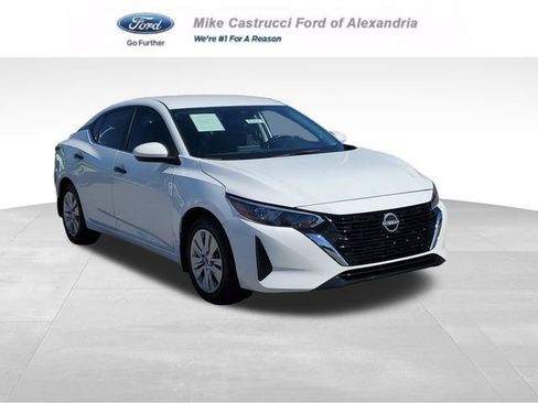Used 2024 Nissan Sentra S FWD image 1