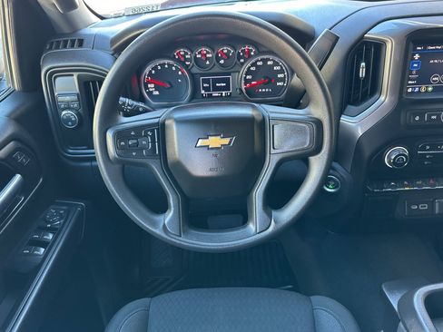 Used 2022 Chevrolet Silverado 1500 Custom image 17