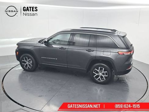 Used 2024 Jeep Grand Cherokee Limited w/ Trailer Tow Package AWD/4WD image 61