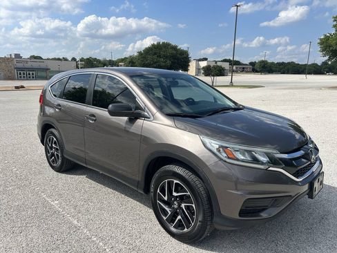 Used 2016 Honda CR-V SE image 3