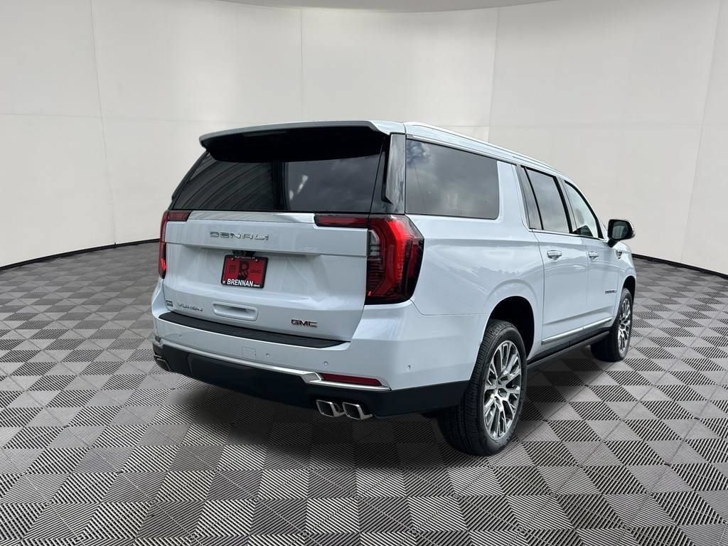 New 2026 GMC Yukon XL Denali w/ Denali Reserve Package AWD/4WD image 5