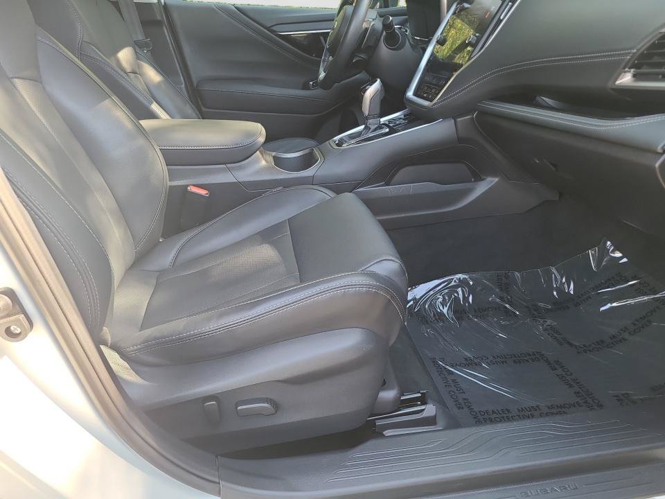 Used 2023 Subaru Outback Limited AWD/4WD image 28