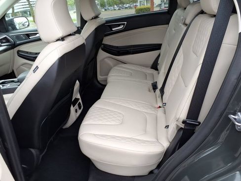 Used 2024 Ford Edge Titanium AWD/4WD image 11