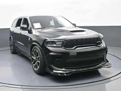 Used 2024 Dodge Durango SRT Hellcat w/ Trailer Tow Group IV image 9