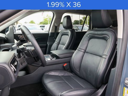 Certified 2025 Lincoln Aviator Reserve w/ Illumination Package AWD/4WD image 35
