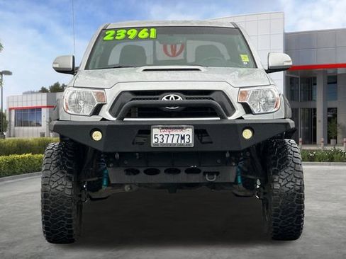 Used 2013 Toyota Tacoma PreRunner w/ TRD Sport Pkg image 10