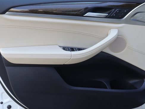 Used 2019 BMW X3 sDrive30i w/ Convenience Package image 9