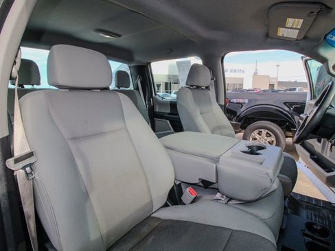 Used 2016 Ford F150 XL w/ Equipment Group 101A Mid image 17