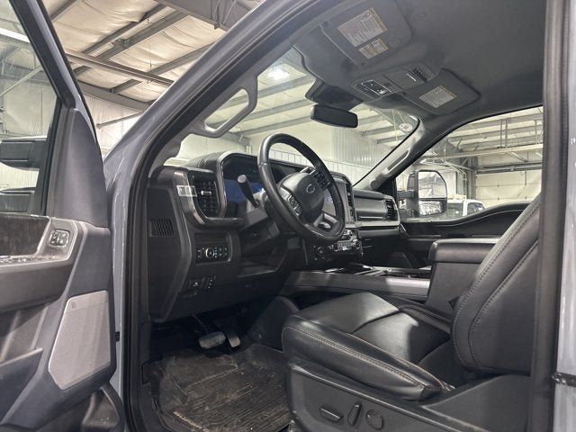Used 2026 Ford F250 Lariat w/ Black Appearance Package AWD/4WD image 7