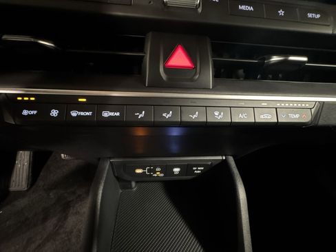 New 2025 Kia K4 LXS image 21