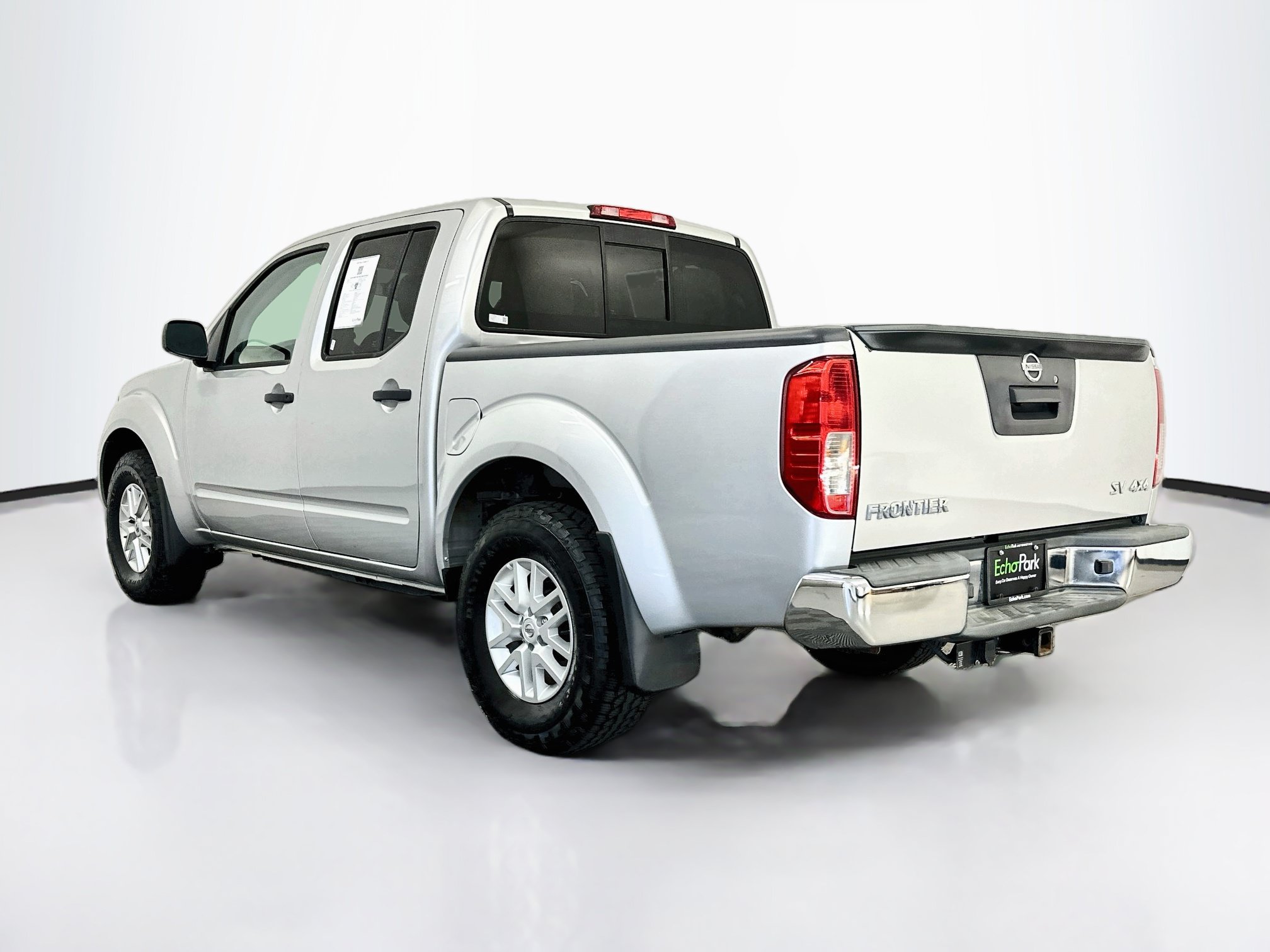 Used 2020 Nissan Frontier SV w/ SV Utility Package AWD/4WD image 5