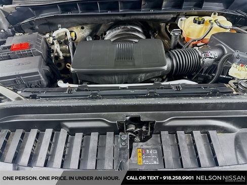 Used 2019 GMC Sierra 1500 SLT w/ SLT Premium Package AWD/4WD image 29