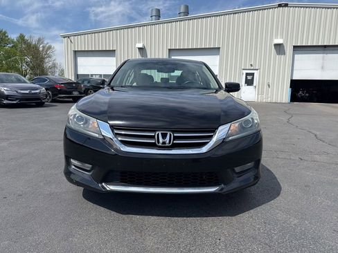 Used 2015 Honda Accord EX-L image 2