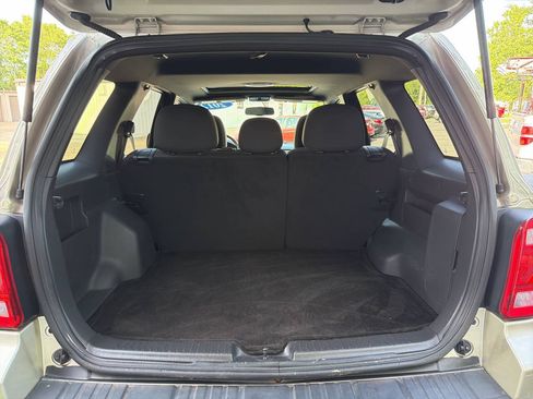 Used 2012 Ford Escape XLT FWD image 27