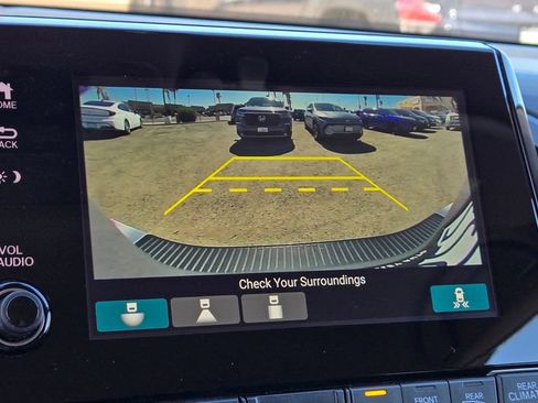 Used 2024 Honda Odyssey EX image 10