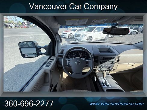 Used 2008 Nissan Titan SE AWD/4WD image 29