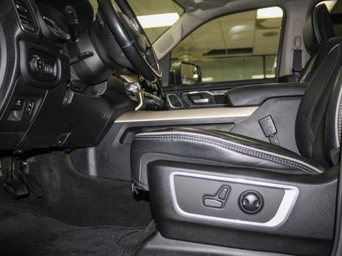 Certified 2022 RAM 1500 Laramie image 8