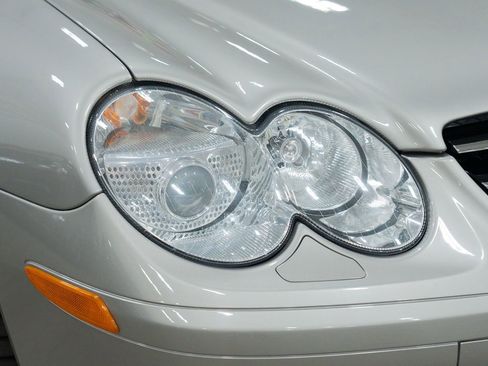 Used 2008 Mercedes-Benz SL 55 AMG image 12