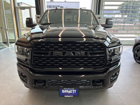 Certified 2024 RAM 2500 Big Horn w/ Night Edition AWD/4WD image 7