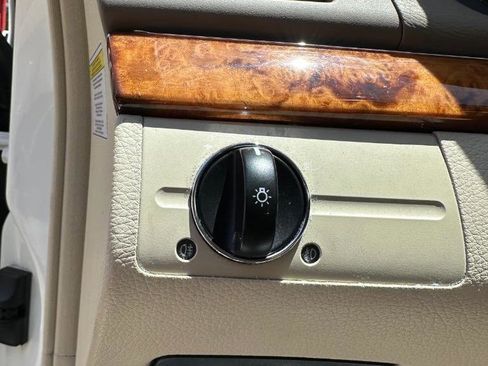 Used 2006 Mercedes-Benz E 350 Sedan image 21