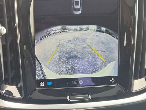 Used 2024 Volvo S60 B5 Core FWD image 22