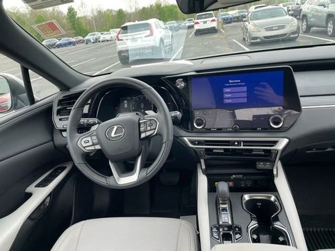 Used 2024 Lexus RX 350 Premium w/ Convenience Package image 8
