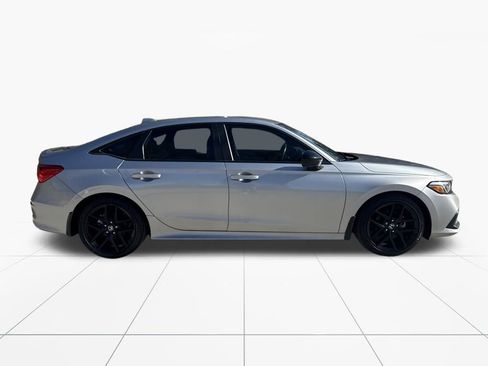 Used 2023 Honda Civic Sport image 10