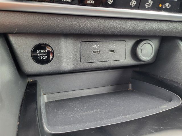 Used 2025 Nissan Rogue SV FWD image 18