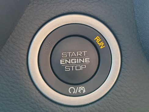 Used 2025 RAM 1500 Big Horn image 25