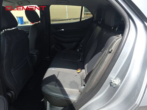 Used 2025 Buick Encore GX Preferred FWD image 4