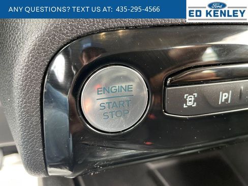 Used 2024 Ford Escape Platinum AWD/4WD image 13