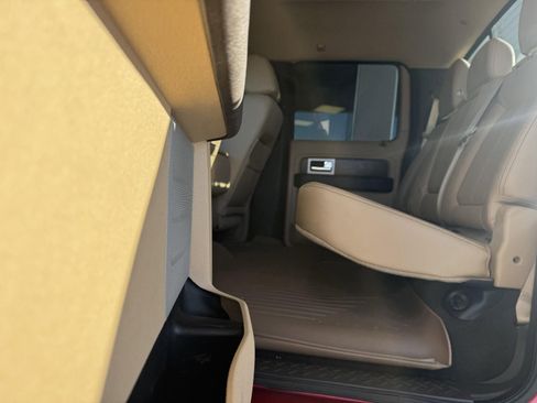 Used 2012 Ford F150 Lariat w/ Lariat Chrome Pkg image 8