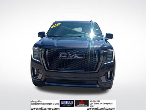 Used 2023 GMC Yukon Denali Ultimate image 2