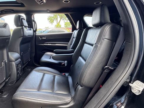 Used 2020 Dodge Durango R/T w/ Blacktop Package AWD/4WD image 28