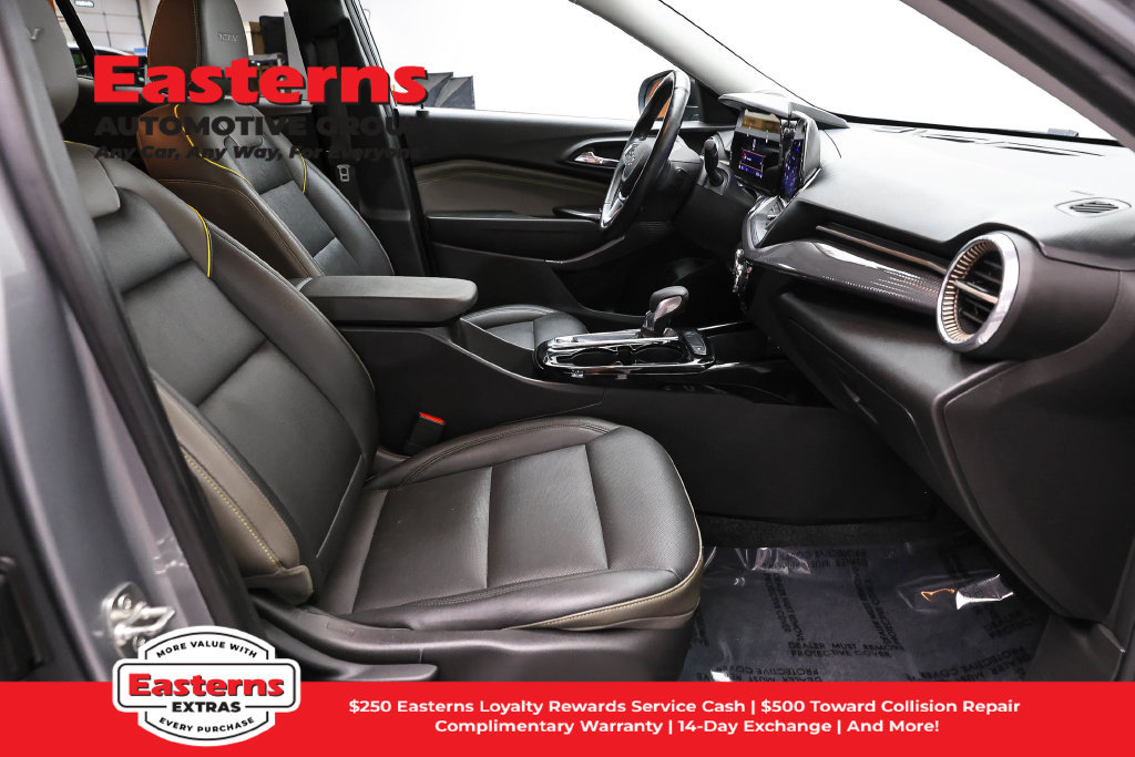 Used 2024 Chevrolet Trax ACTIV FWD image 24