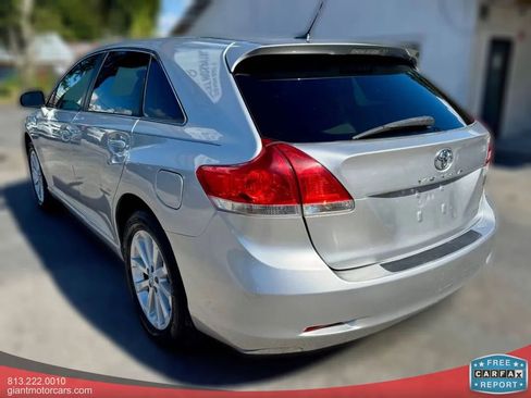 Used 2011 Toyota Venza AWD w/ Comfort Pkg image 7