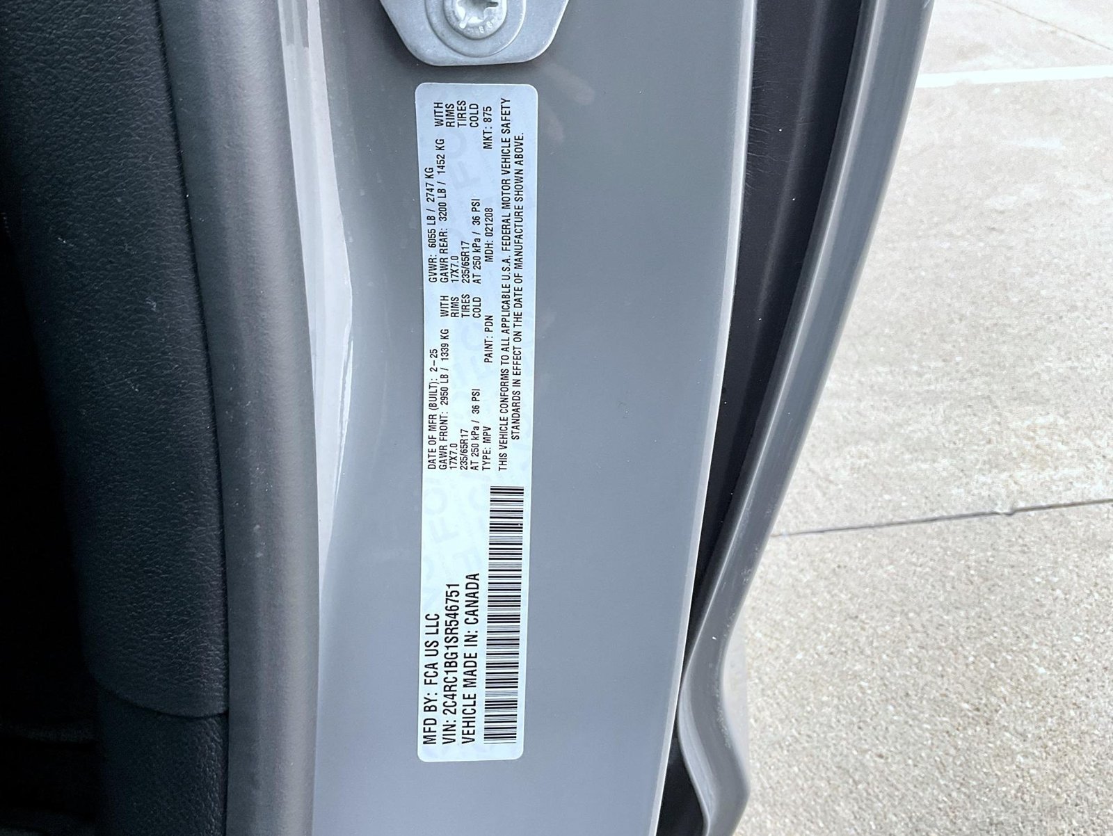 Used 2025 Chrysler Pacifica Select FWD image 33