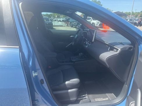 Used 2026 Toyota Corolla Cross XSE w/ Convenience Package image 15
