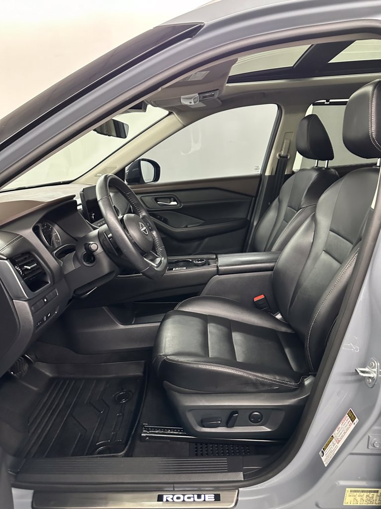 Used 2023 Nissan Rogue SL w/ SL Premium Package AWD/4WD image 12