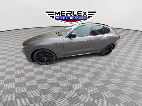 Used 2020 Maserati Levante S GranSport AWD/4WD image 4