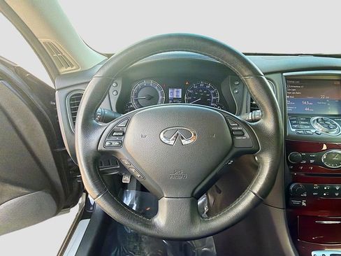 Used 2017 INFINITI QX50 Base w/ Deluxe Touring Package image 39