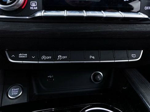 Used 2023 Audi A4 2.0T Premium Plus image 27