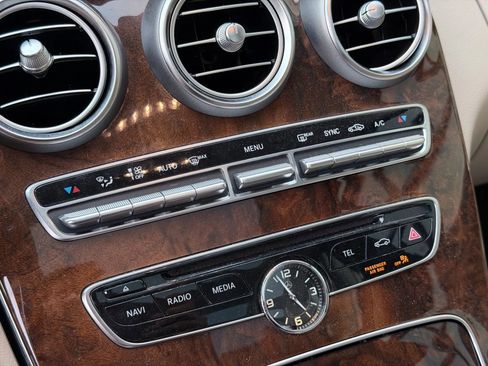 Used 2015 Mercedes-Benz C 300 4MATIC Sedan image 15