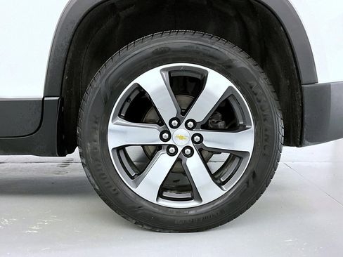 Certified 2018 Chevrolet Traverse LT image 23