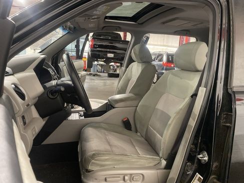 Used 2015 Honda Pilot SE image 9