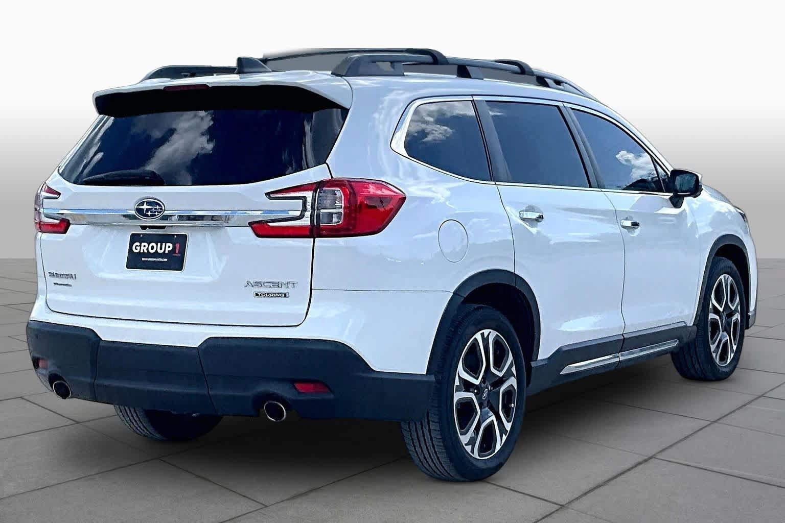 Used 2023 Subaru Ascent Touring AWD/4WD image 24
