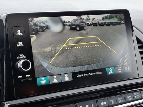 Used 2025 Honda Odyssey Elite image 14